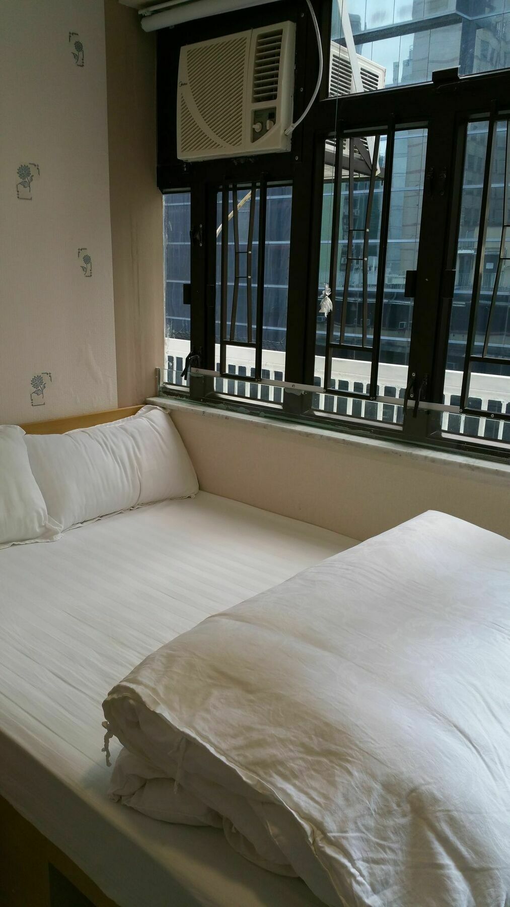 Sunrise Royal - Boutique Hostel Kowloon  Exterior photo